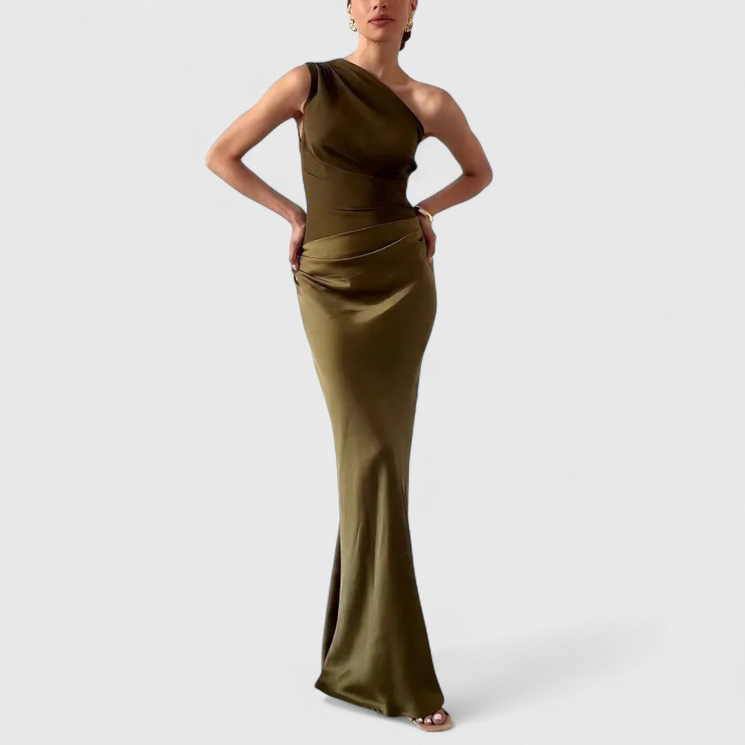 Καλλιστώ - Πλισέ μάξι φόρεμα με έναν ώμο και κομψό σχεδιασμό