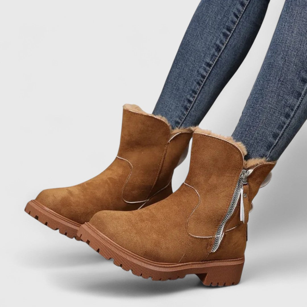 Ειρήνη - Άνετες και ζεστές μπότες με απαλή επένδυση για καθημερινή κομψότητα