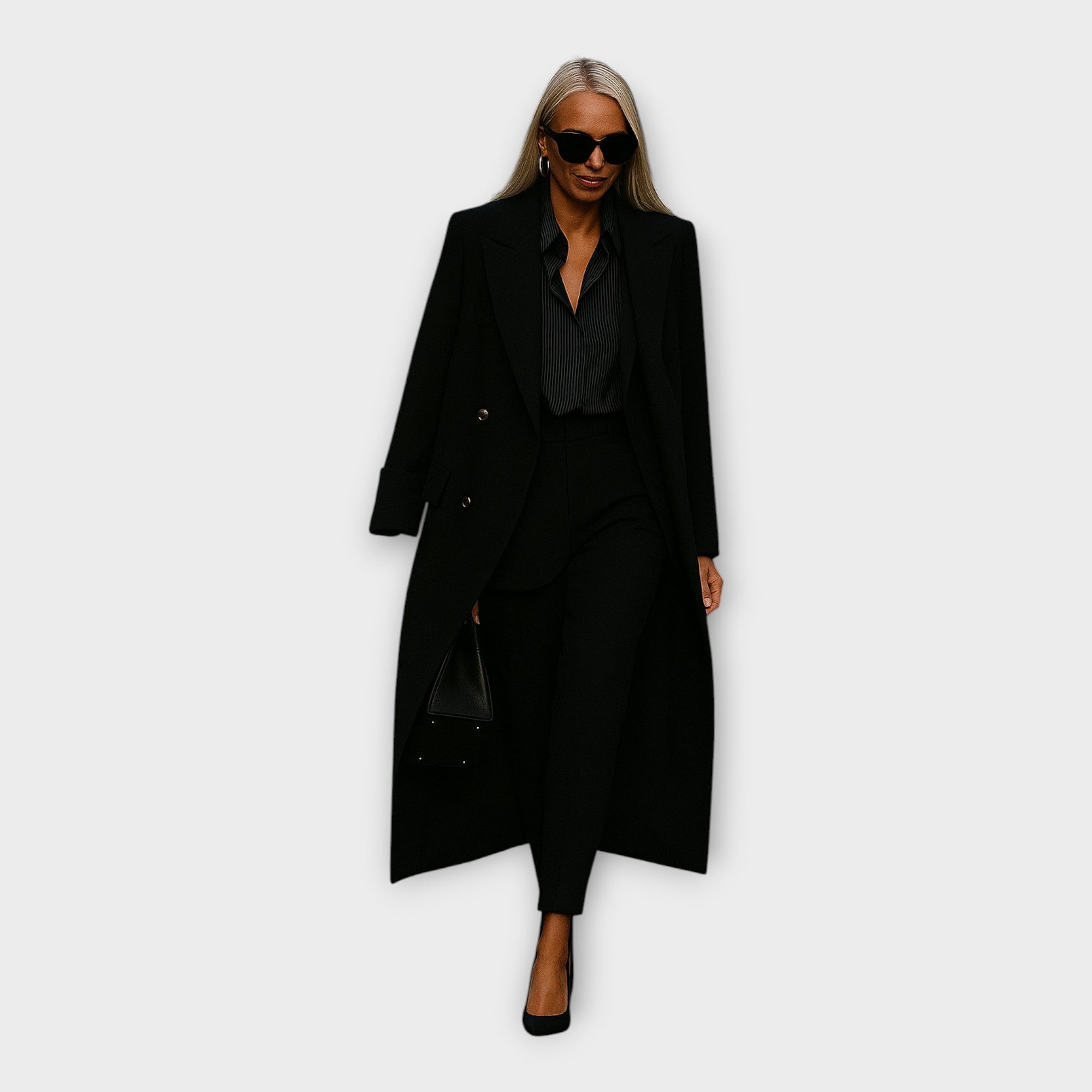 Κομψό σετ με παντελόνι και παλτό σε minimal γραμμή