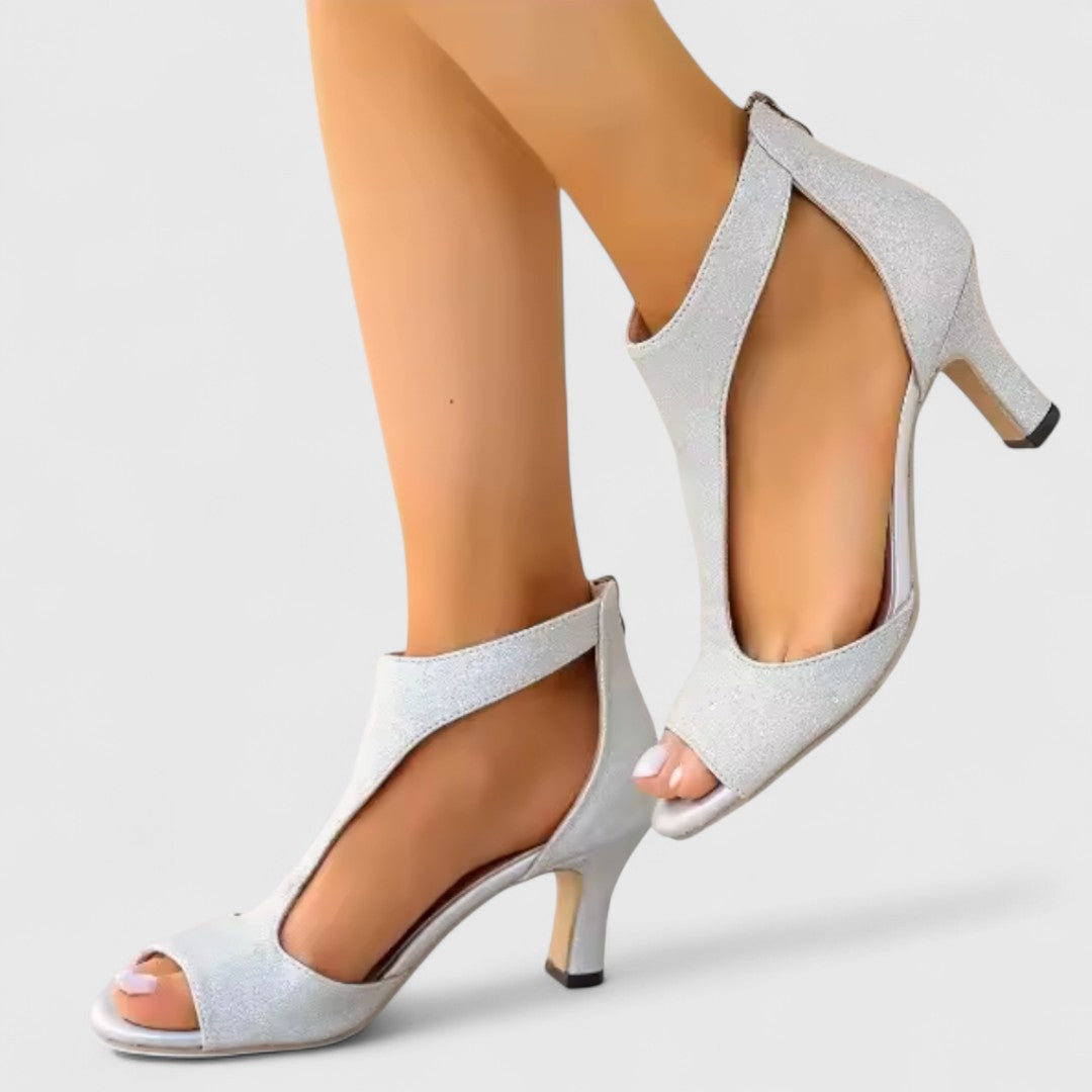 Φωτούλα - Ορθοπεδικά σανδάλια με στήριξη καμάρας και κομψό σχεδιασμό