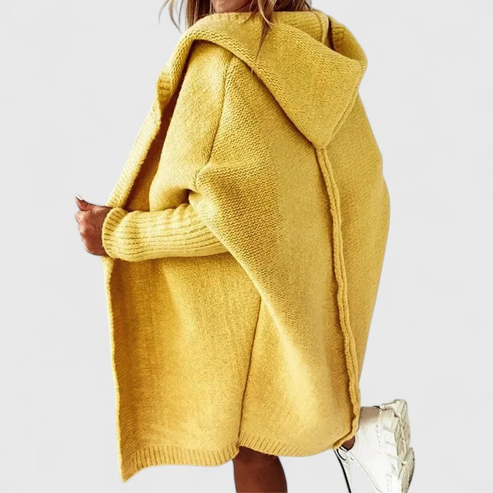 Άνετη Πλεκτή Ζακέτα με Κουκούλα