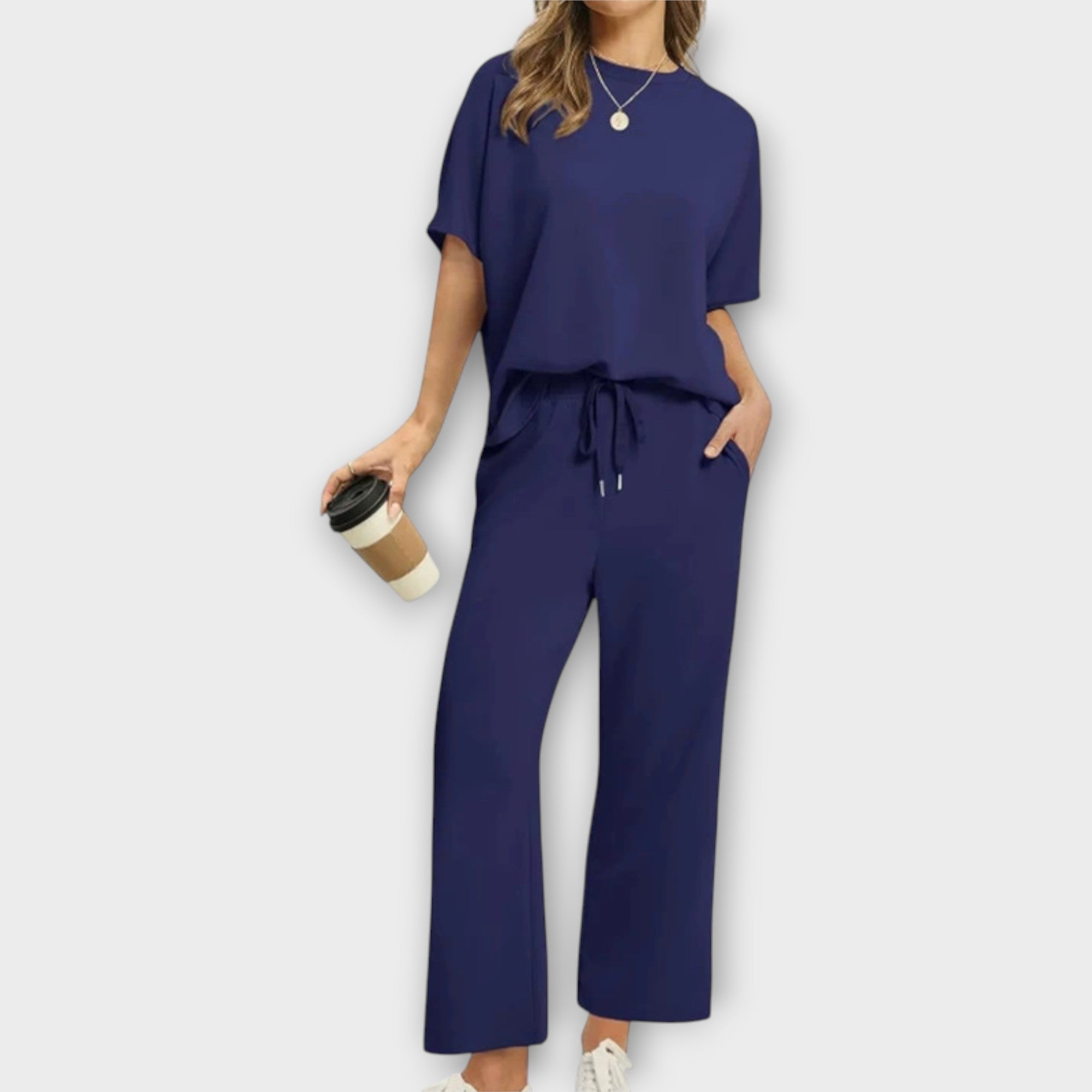 Σετ Loungewear με Άνετη Γραμμή