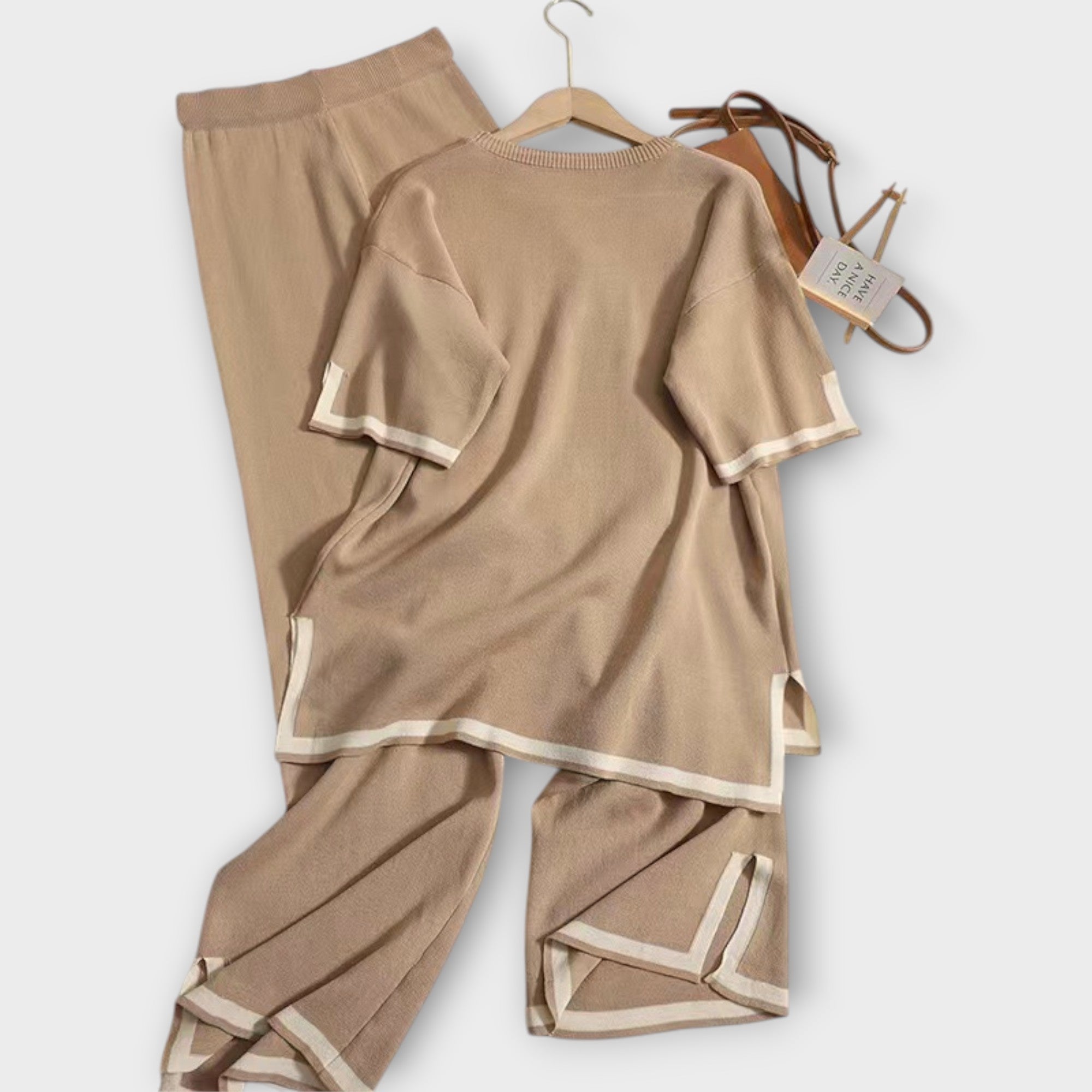 Σετ Πλεκτό με Κοντό Μανίκι και Χαλαρή Εφαρμογή