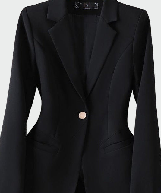 Σακάκι σε μοντέρνα κομψή γραμμή